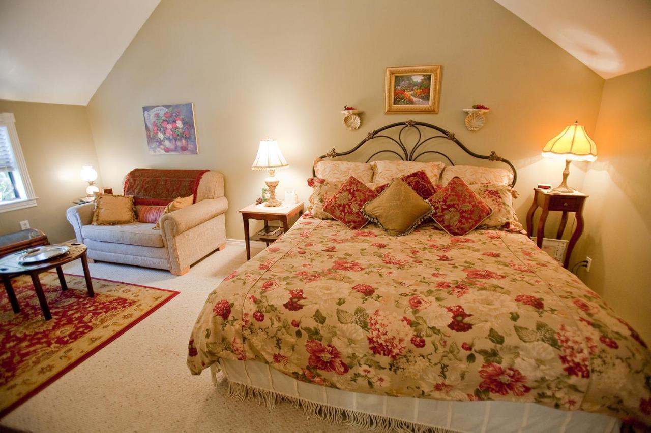 Bed And Breakfast On White Rock Creek Waco Exterior foto