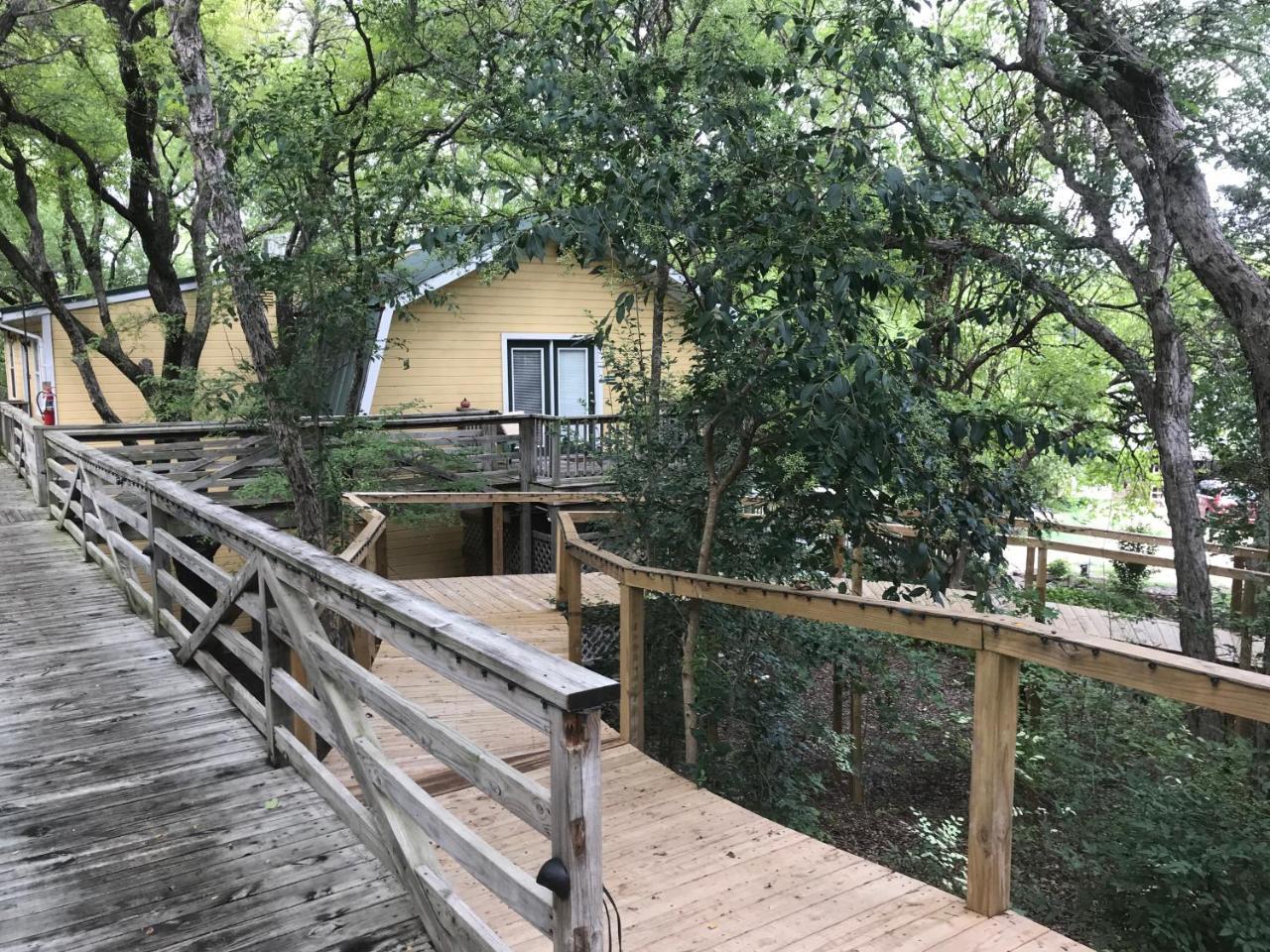 Bed And Breakfast On White Rock Creek Waco Exterior foto